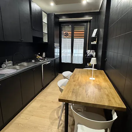 Marconi & Charme Rom